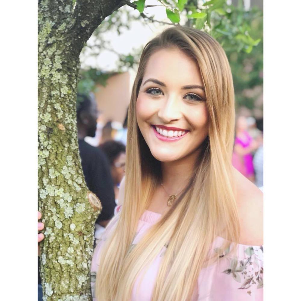 Meet your Posher, Alex